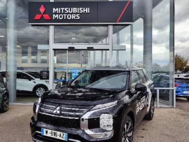 Voir le détail de l'offre de cette MITSUBISHI Outlander 2.4 PHEV 306ch Instyle 4WD de 2025 en vente à partir de 59 999 € 