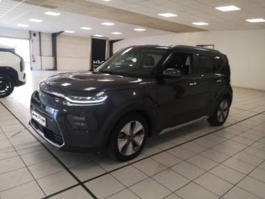 Voir le détail de l'offre de cette KIA e-Soul Premium 204ch de 2020 en vente à partir de 214.68 €  / mois