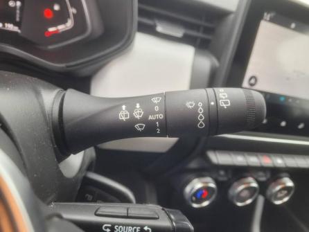 RENAULT Clio 1.6 E-Tech hybride 145ch Evolution à vendre à Sens - Image n°11