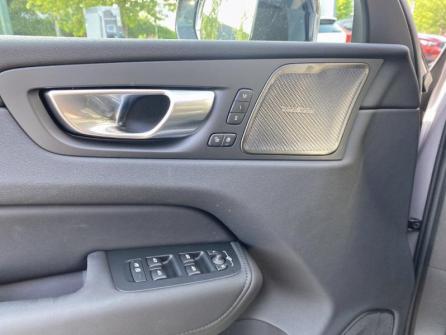 VOLVO XC60 T6 Hybride Rechargeable 350ch Ultra Style Dark Geartronic 8 AWD à vendre à Auxerre - Image n°11