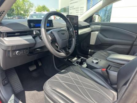 FORD Mustang Mach-E Extended Range 99kWh 294ch 7cv à vendre à Auxerre - Image n°10