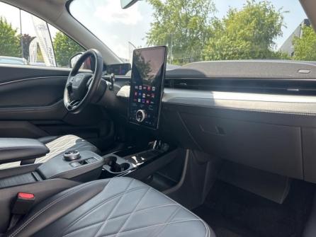 FORD Mustang Mach-E Extended Range 99kWh 294ch 7cv à vendre à Auxerre - Image n°11