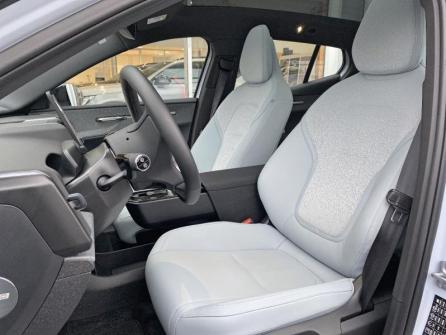 VOLVO EX30 Single Extended Range 272ch Ultra à vendre à Auxerre - Image n°6