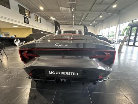MG MOTOR Cyberster 510ch 77kWh 4WD à vendre à Saint-Maximin - Image n°6