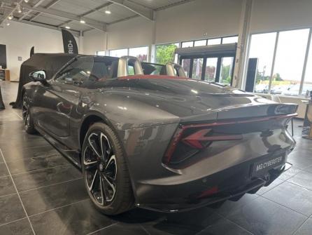 MG MOTOR Cyberster 510ch 77kWh 4WD à vendre à Saint-Maximin - Image n°7