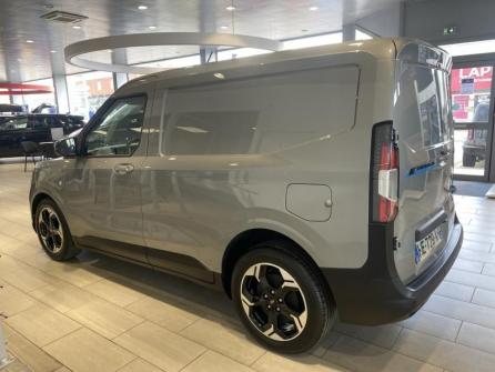 FORD Transit Courier Electrique 100 kW 136ch Limited à vendre à Orléans - Image n°7