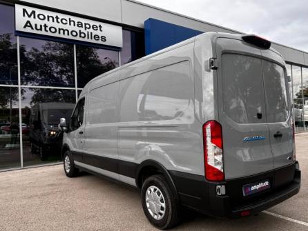 FORD Transit 2T Fg PE 350 L3H2 135 kW Batterie 75/68 kWh Trend Business à vendre à Dijon - Image n°6