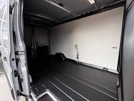 FORD Transit 2T Fg PE 350 L3H2 135 kW Batterie 75/68 kWh Trend Business à vendre à Dijon - Image n°11
