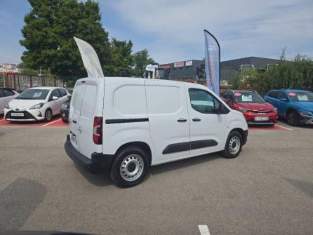 OPEL Combo Cargo M 800kg 100 kW Batterie 50 kWh à vendre à Dijon - Image n°5