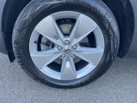 VOLVO XC40 B3 163ch Momentum Business DCT 7 à vendre à Troyes - Image n°11