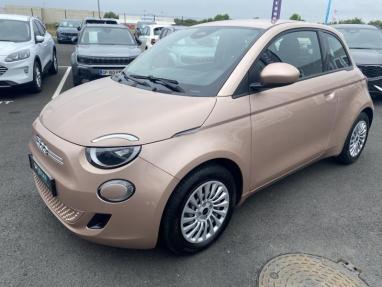 Voir le détail de l'offre de cette FIAT 500 e 95ch Action de 2022 en vente à partir de 14 999 € 