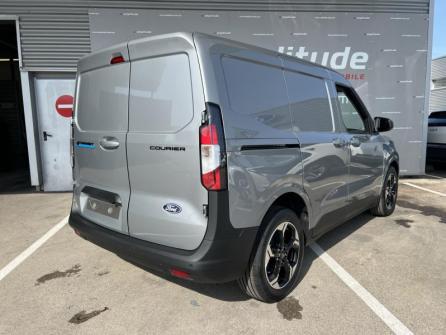 FORD Transit Courier Electrique 100 kW 136ch Limited à vendre à Troyes - Image n°4