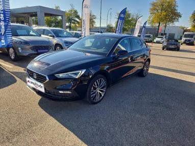 Voir le détail de l'offre de cette SEAT Leon 1.5 eTSI 150ch Xcellence DSG7 de 2023 en vente à partir de 210.86 €  / mois