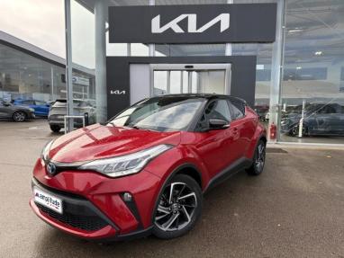 Voir le détail de l'offre de cette TOYOTA C-HR 2.0 Hybride 184ch Design Ultimate E-CVT de 2023 en vente à partir de 374.46 €  / mois